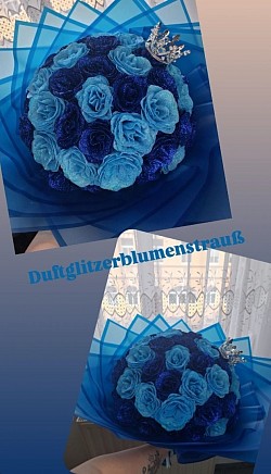 Duftglitzerblumenstrauß: 52 Rosen mit Glitzer und Duft in 2 Blau Farben Rosen, mittlere Krone in Silber, auf Wunsch ein Band mit Schrift möglich